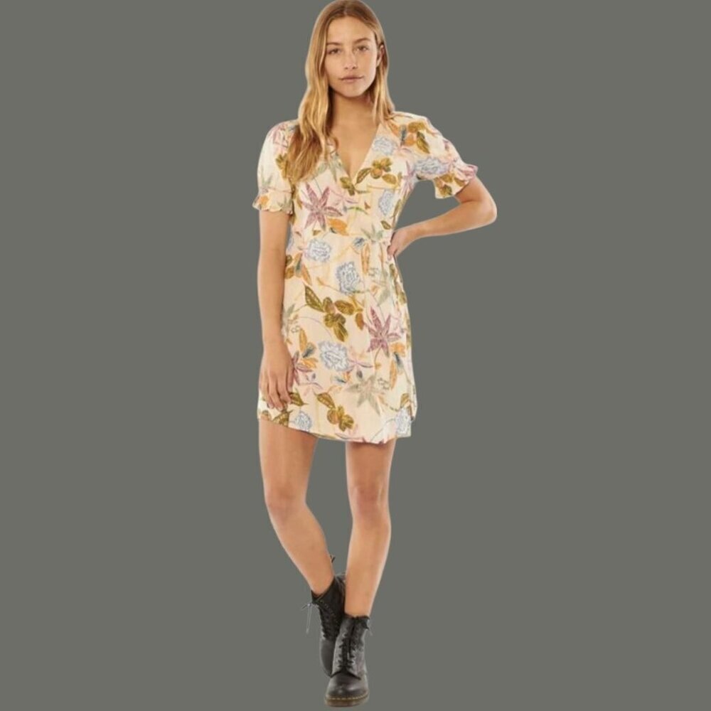 Sisstrevolution Wrap Mini Dress Short Smocked Puff Sleeves Tie Back size Small